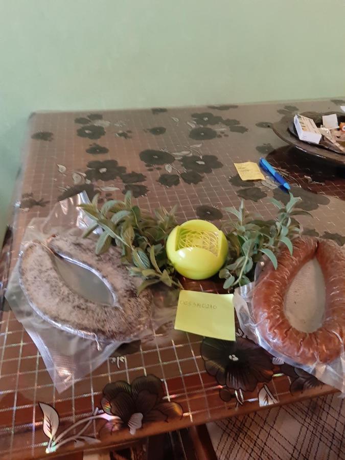 Vila Mir Πίροτ Εξωτερικό φωτογραφία